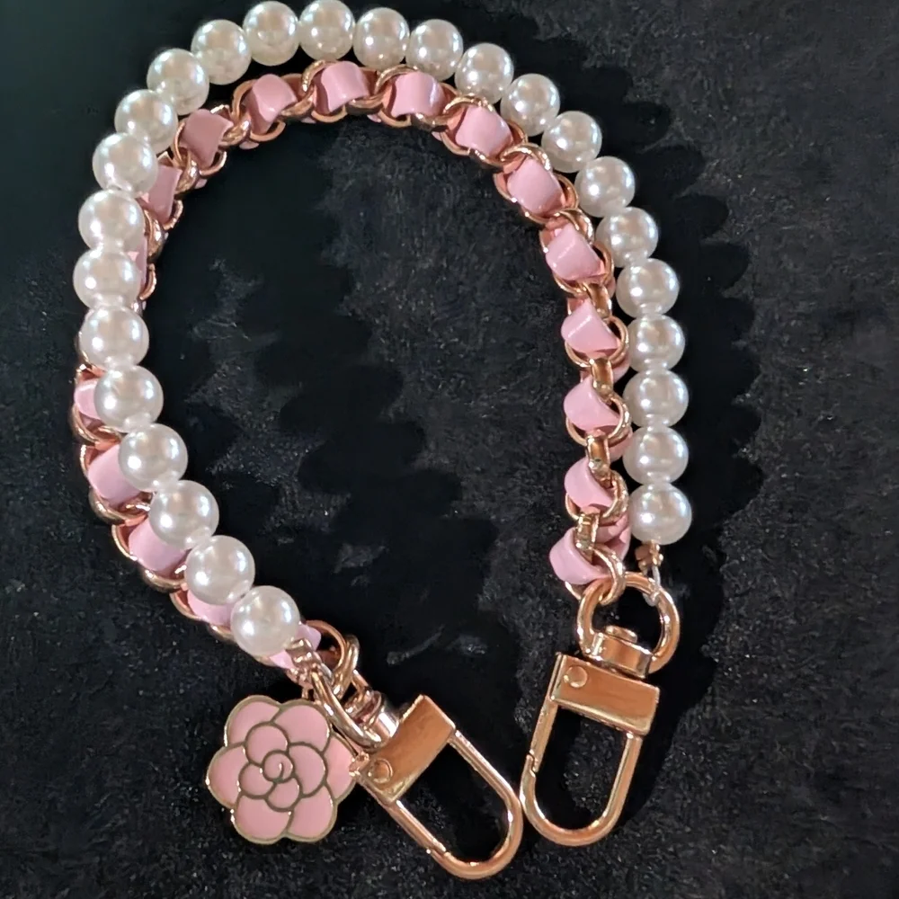 Mobile Phone Chain Accessory - Picture 1 of 6